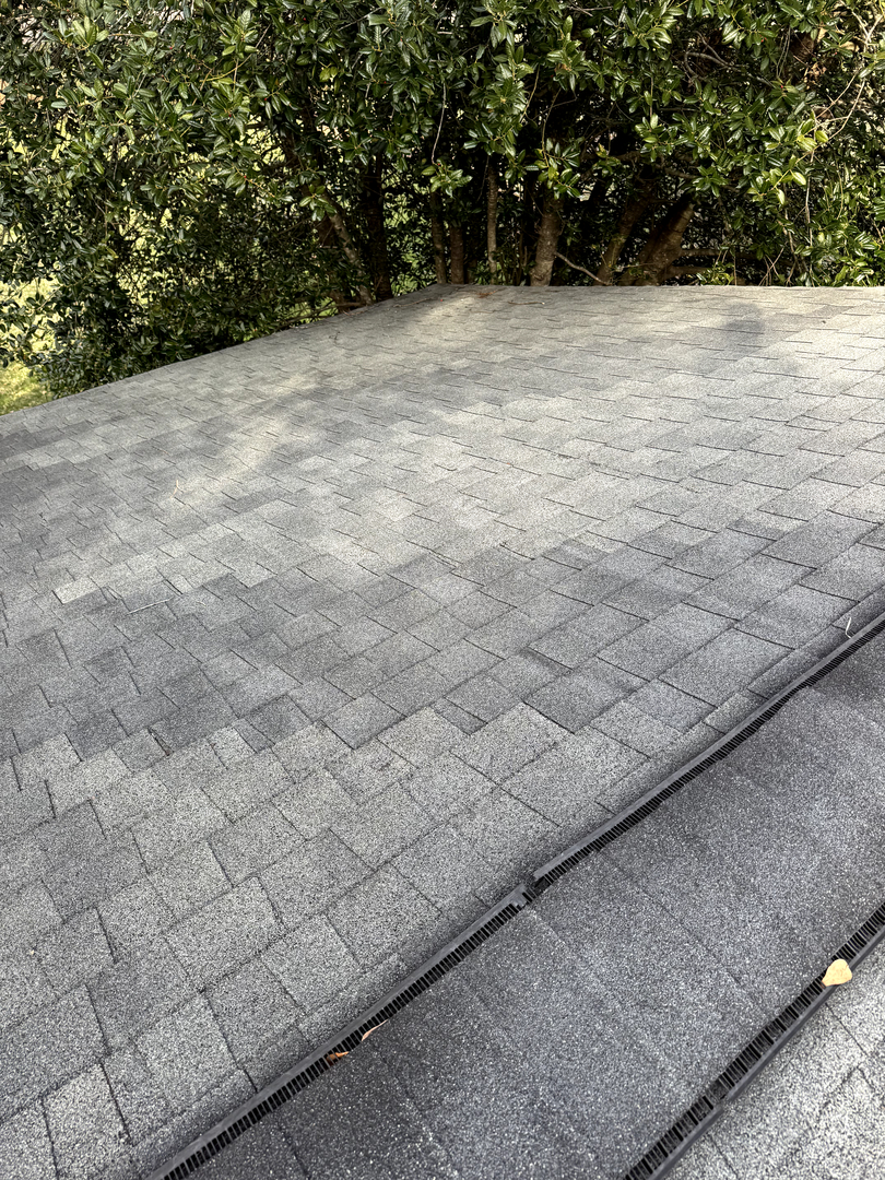 Eastern Oak Roofing Image
