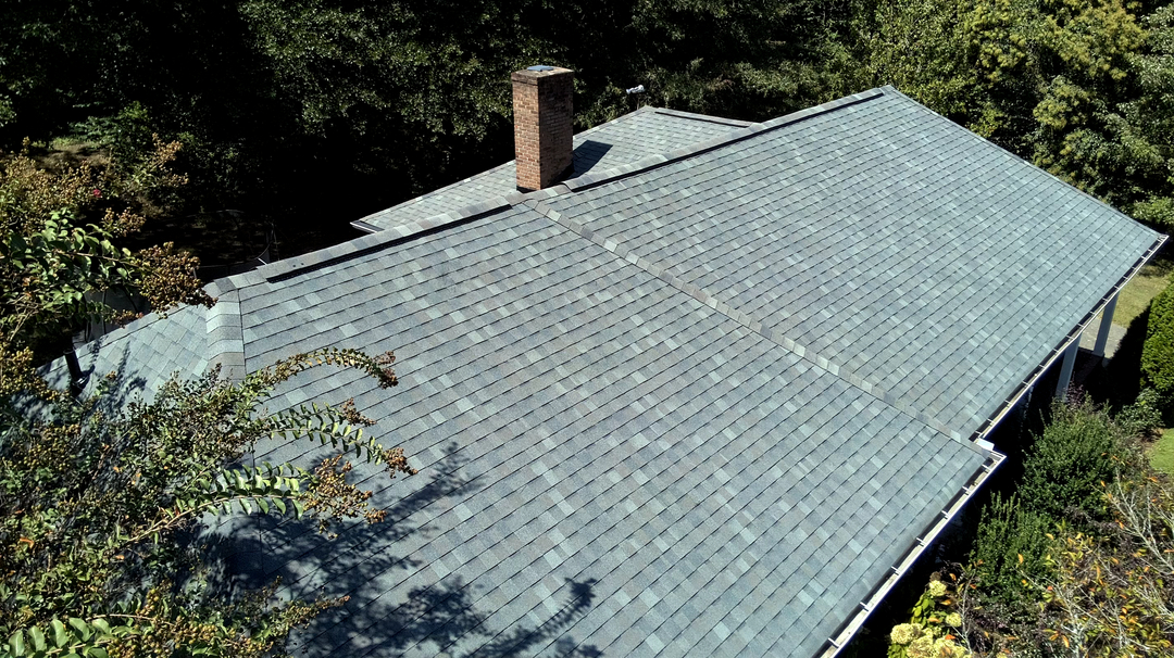 Eastern Oak Roofing LLC Image