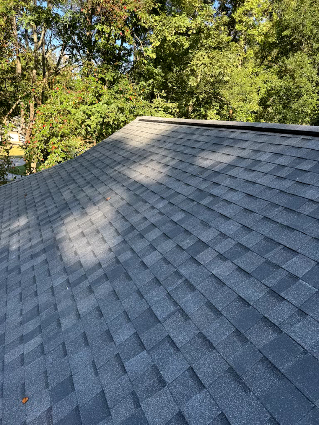 Eastern Oak Roofing LLC Image