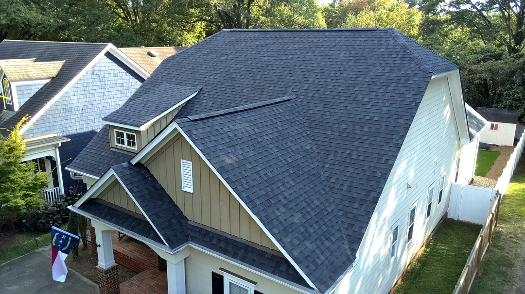 Eastern Oak Roofing LLC Image