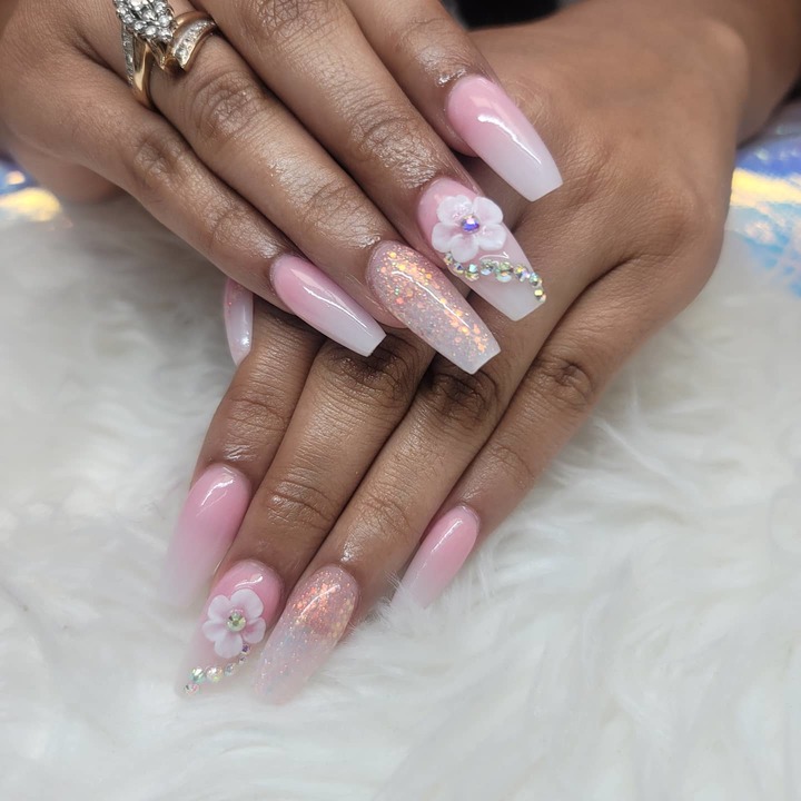 Yeyetzi Nails Image