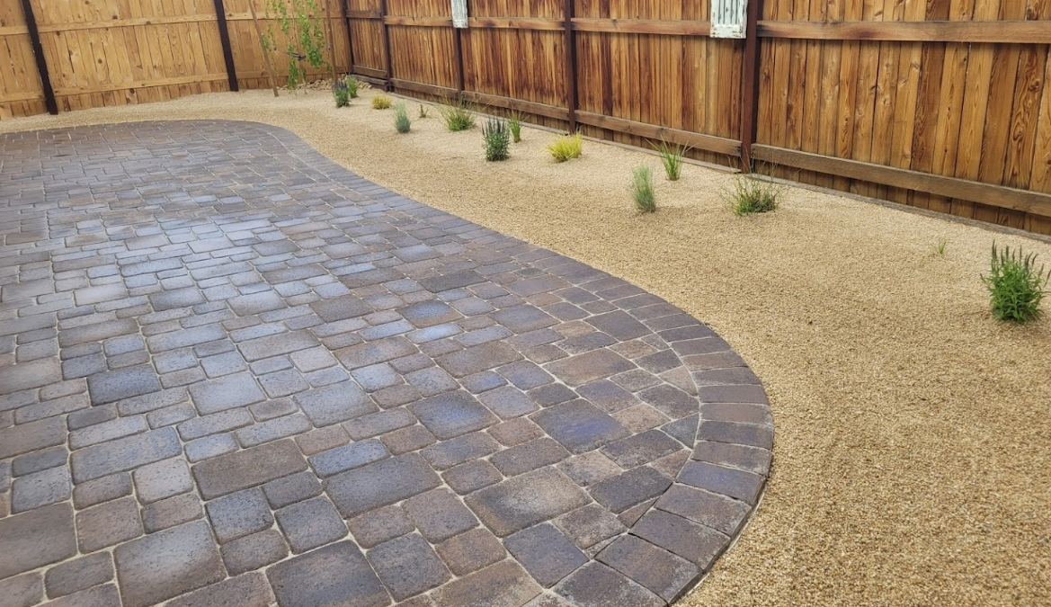 J&M Construction Image