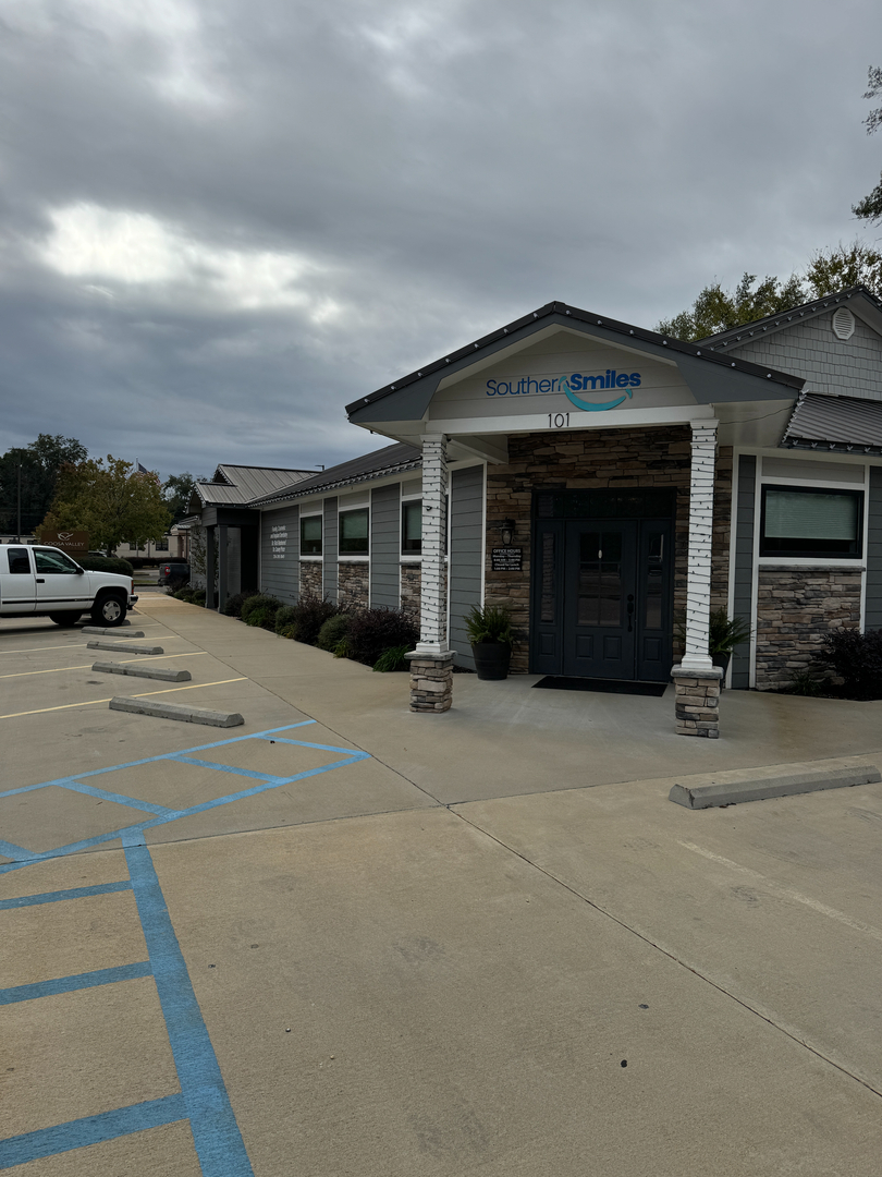 Southern Smiles of Sylacauga Image