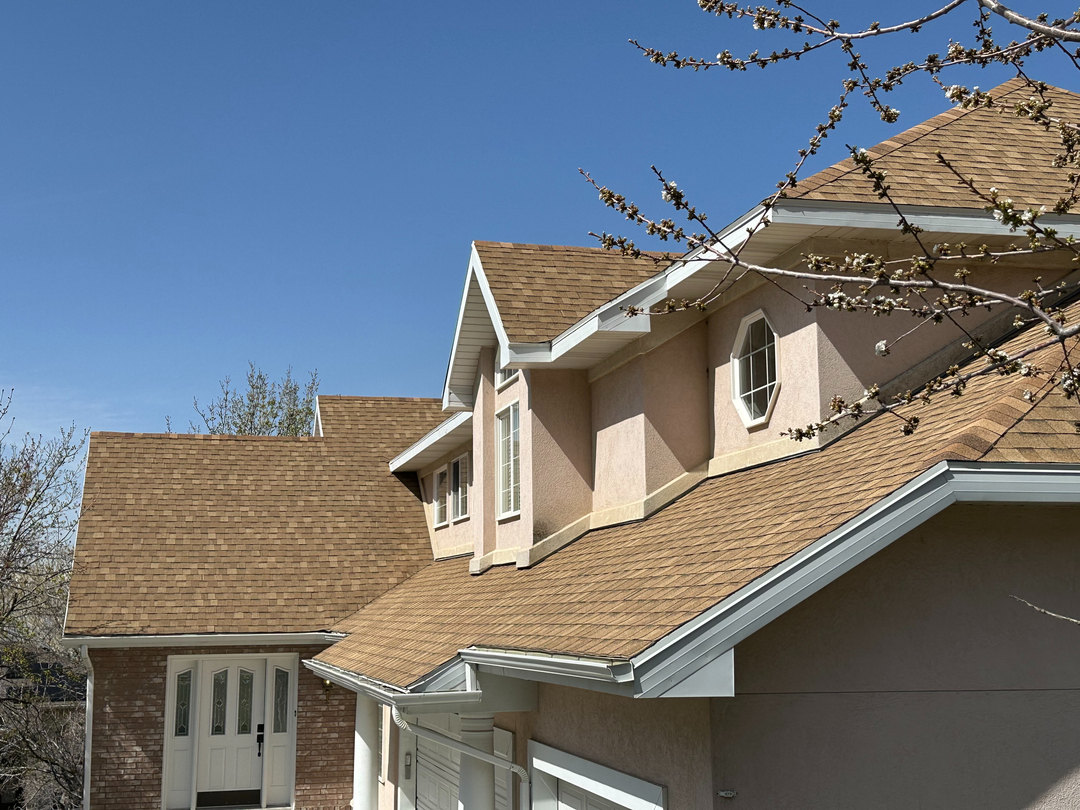 Heaton Roofing Image