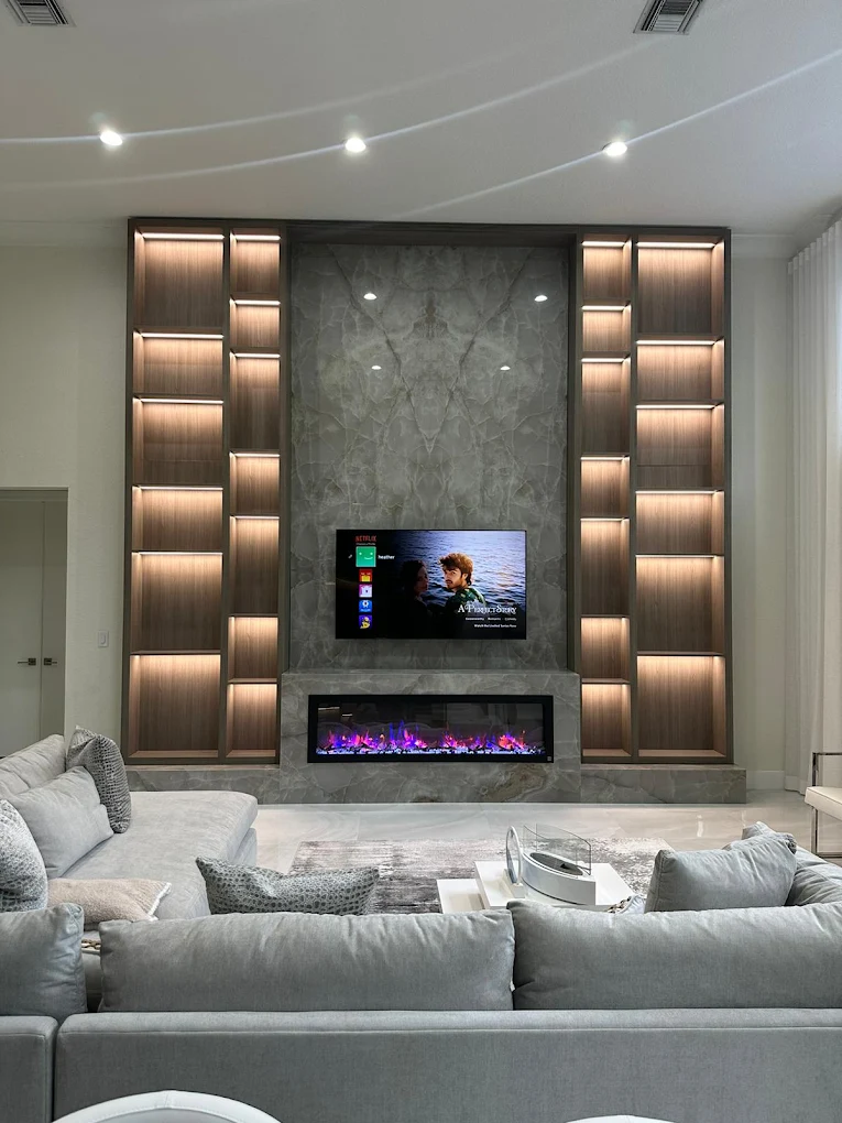 Galantis Interior Image