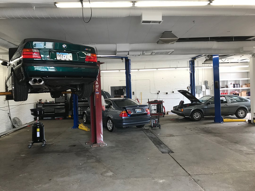 Signal Garage Auto Care - Saint Paul, MN