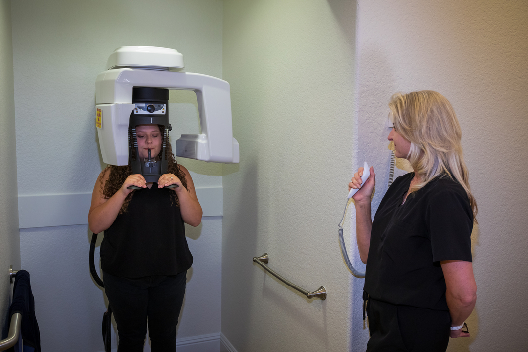 Fulton Family Dental Image