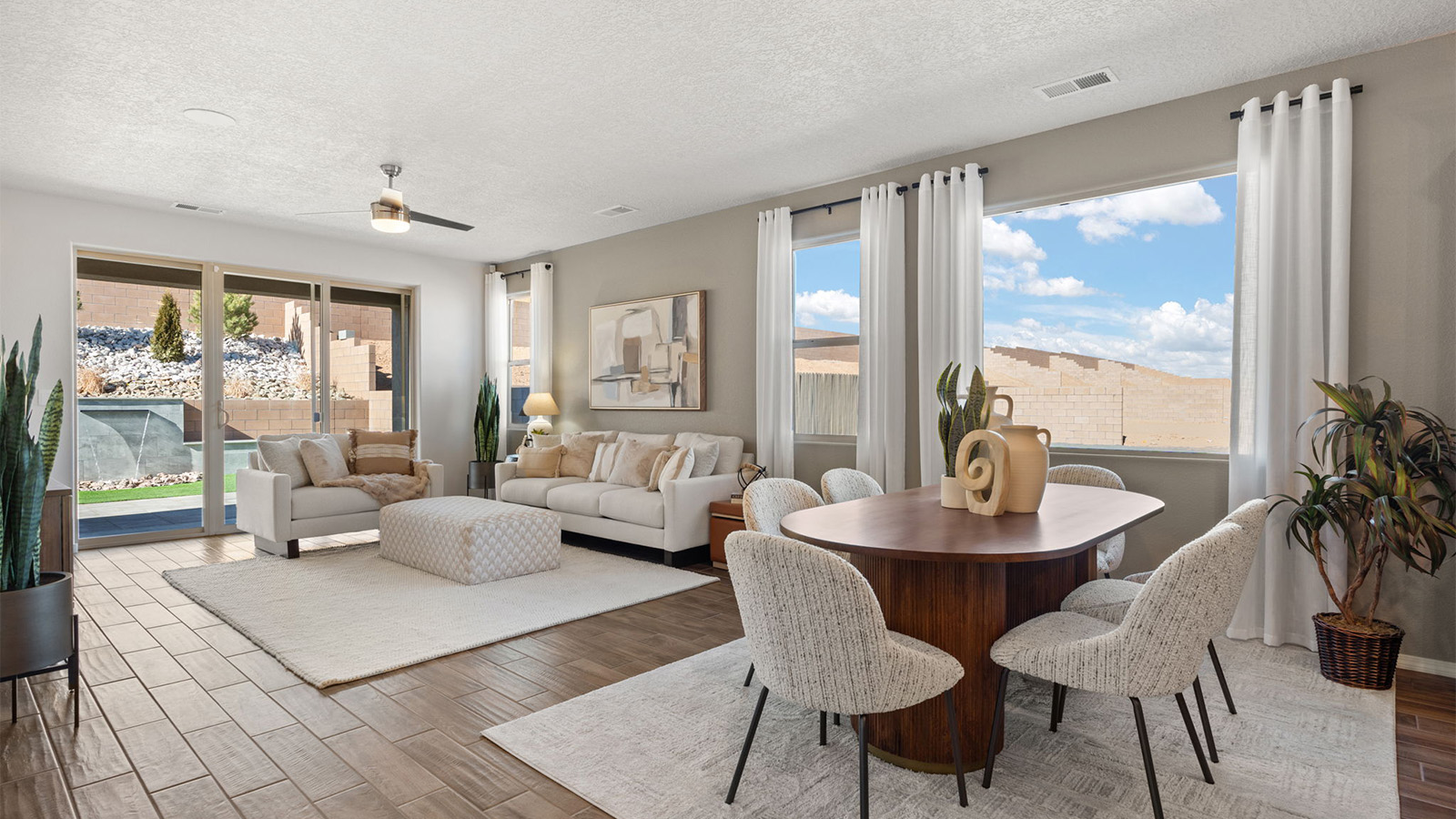 Lomas Encantadas by D.R. Horton Image