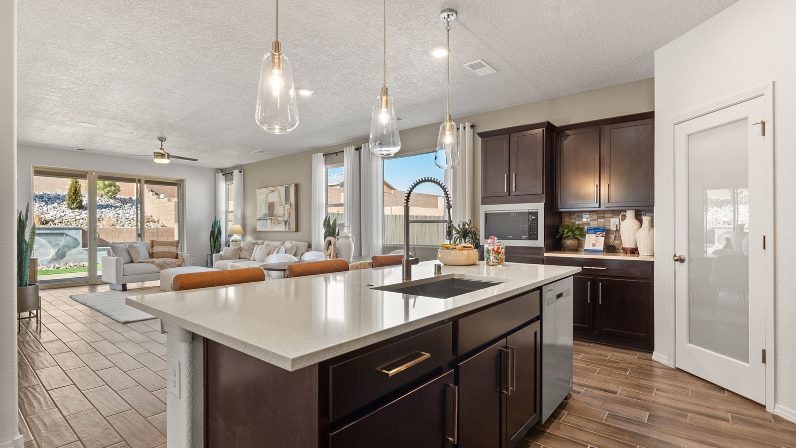 Lomas Encantadas by D.R. Horton Image