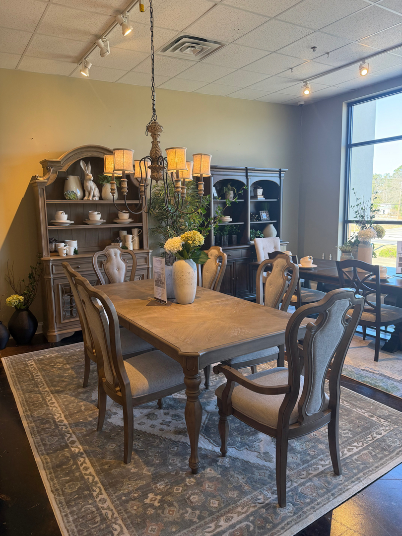 Woodstock Furniture Madison Row Gallery Image