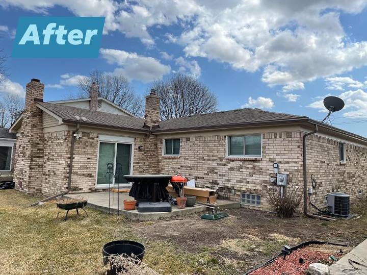 Sargent Gutters & Siding Image