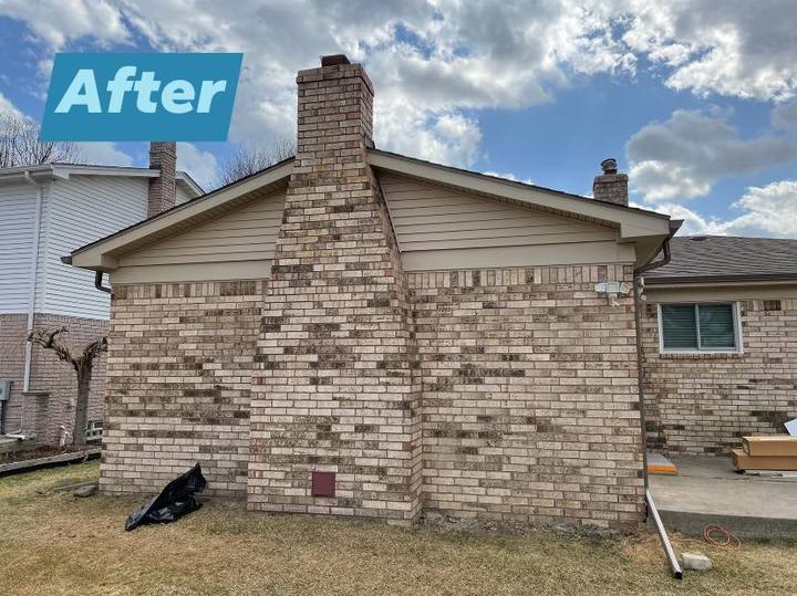 Sargent Gutters & Siding Image