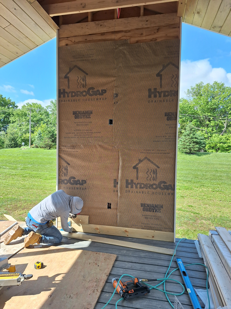 De Luca Construction and Landscaping Image