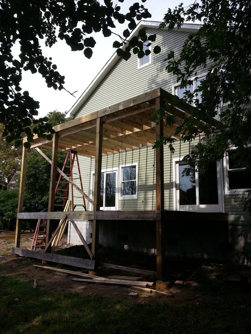 De Luca Construction and Landscaping Image