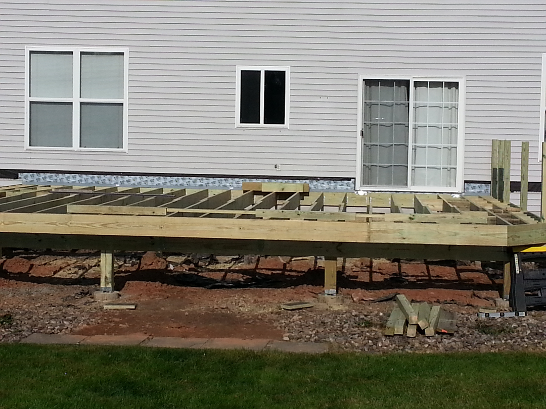 De Luca Construction and Landscaping Image