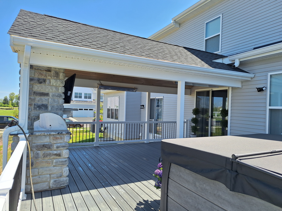 De Luca Construction and Landscaping Image