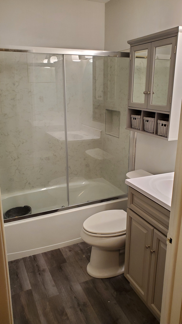 De Luca Construction and Landscaping Image