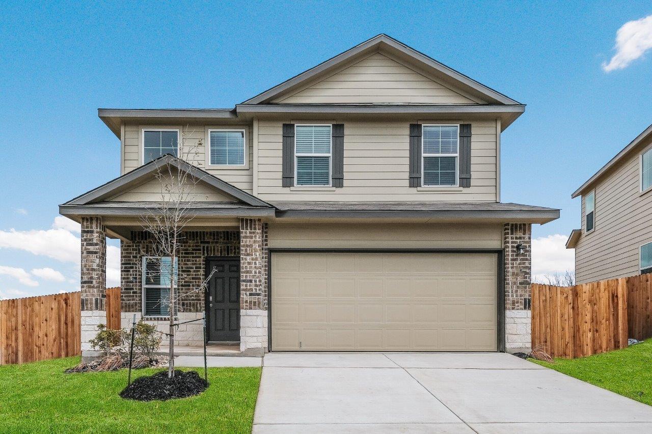 Winding Creek by D.R. Horton - New Braunfels, TX