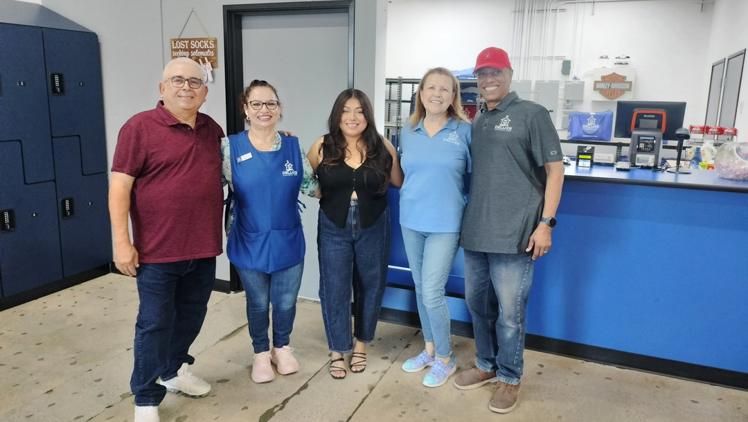 Deluxe Laundry Spa Image