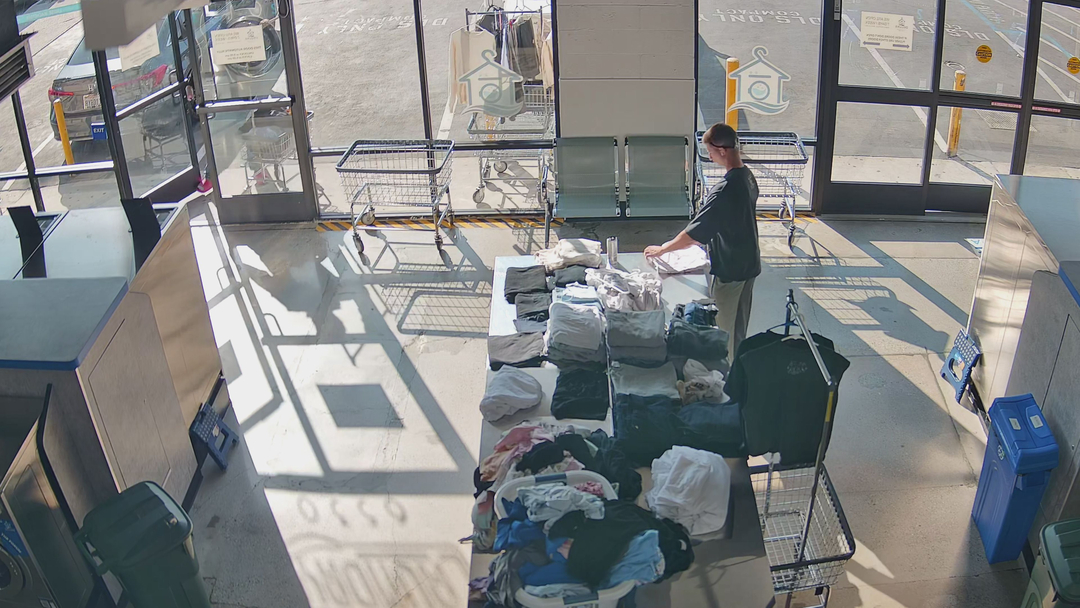 Deluxe Laundry Spa Image