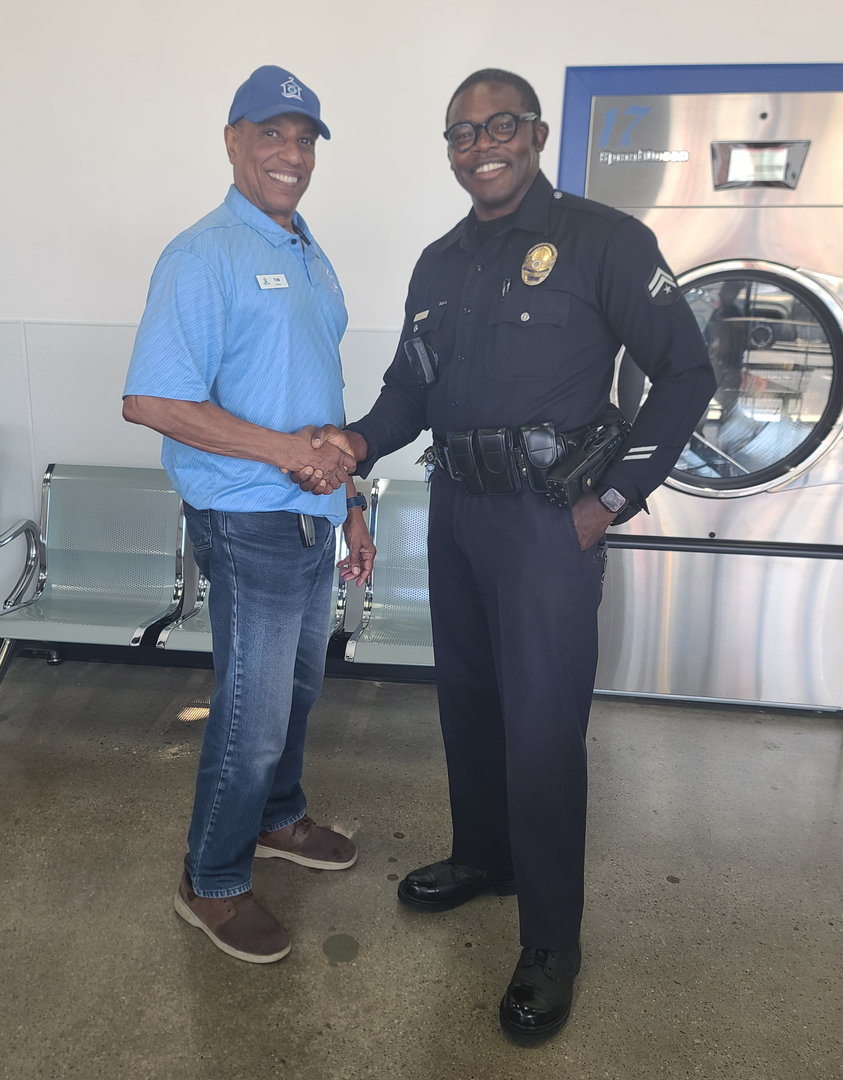 Deluxe Laundry Spa Image