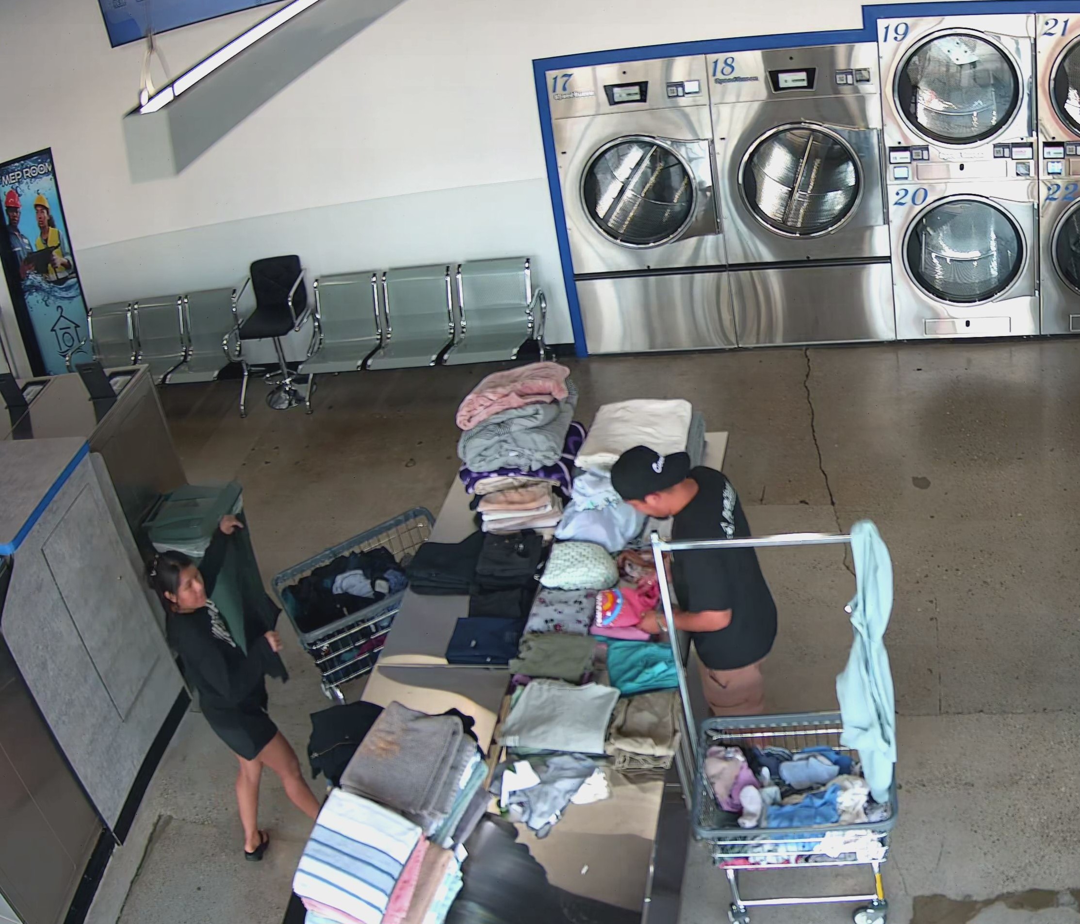 Deluxe Laundry Spa Image