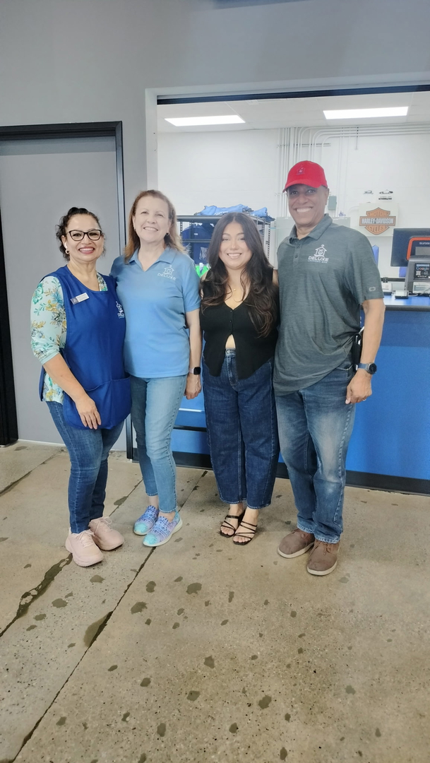 Deluxe Laundry Spa Image