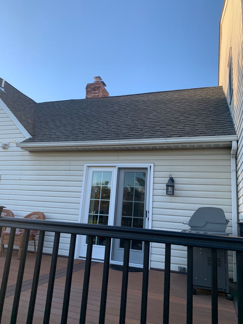 Strong Contractor & Roofing Image