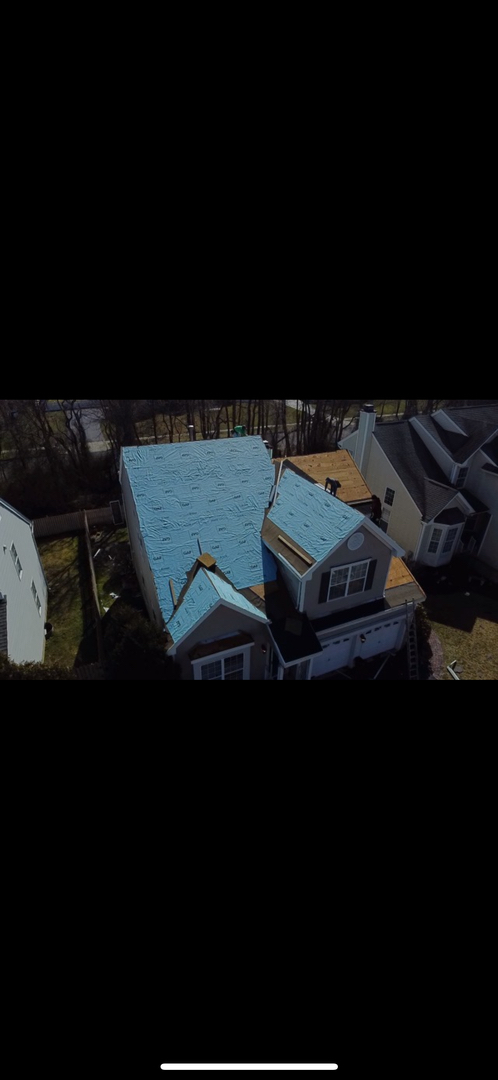 Strong Contractor & Roofing Image