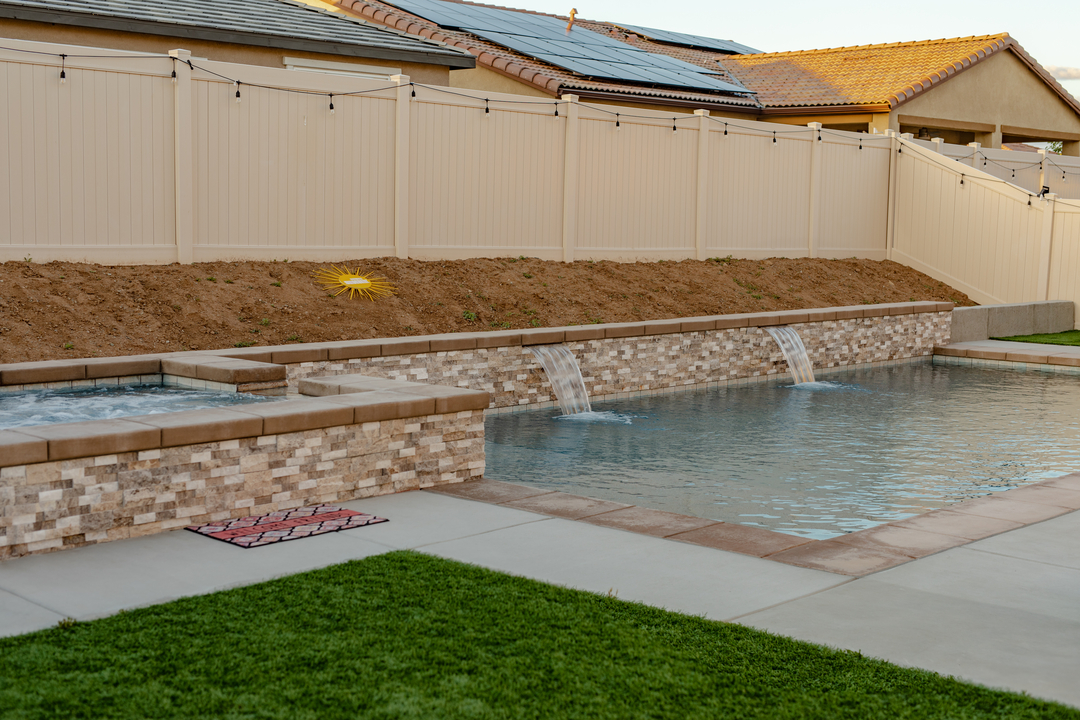 Taylor Made Pools Inc. Image