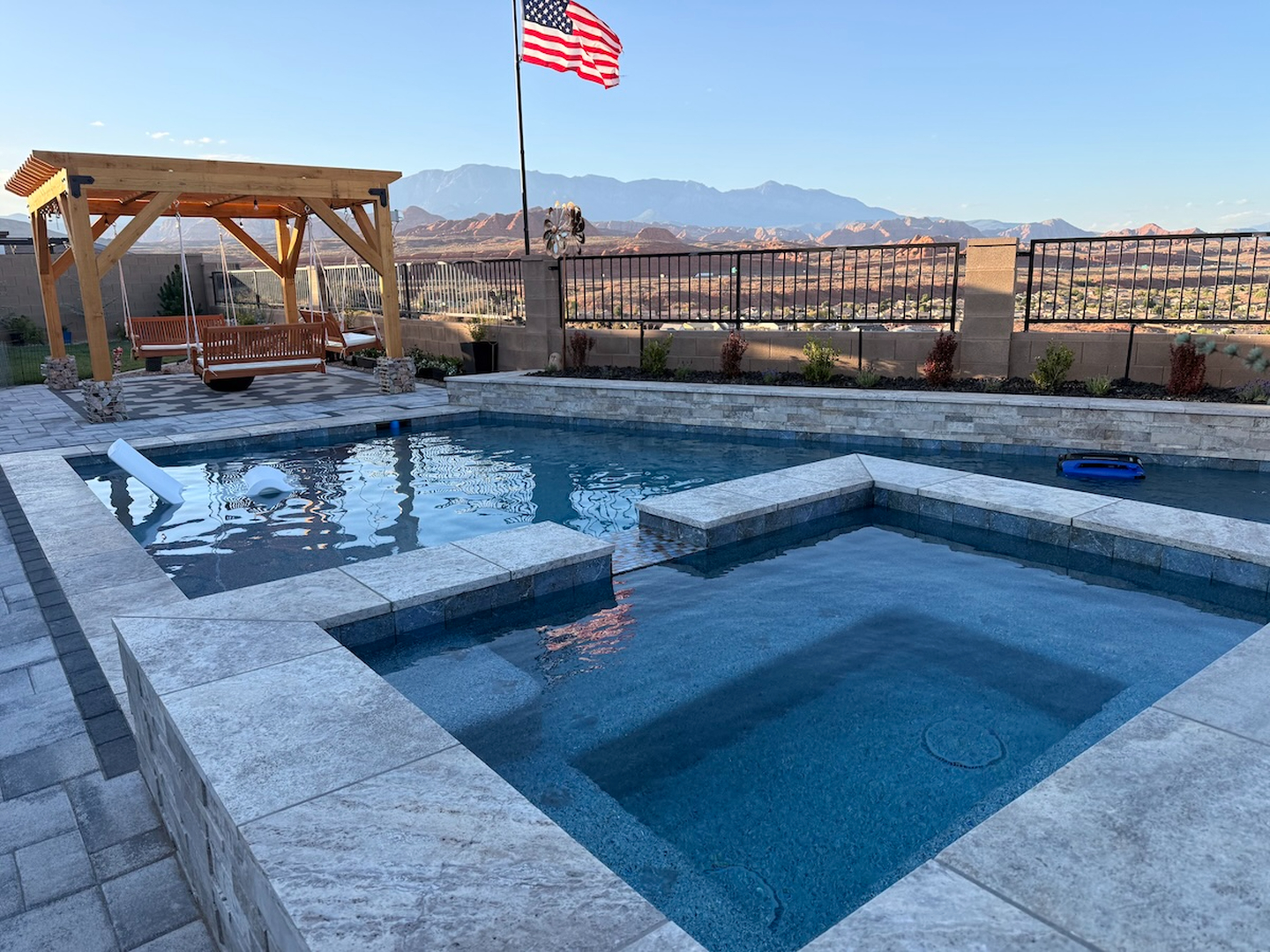 Taylor Made Pools Inc. Image