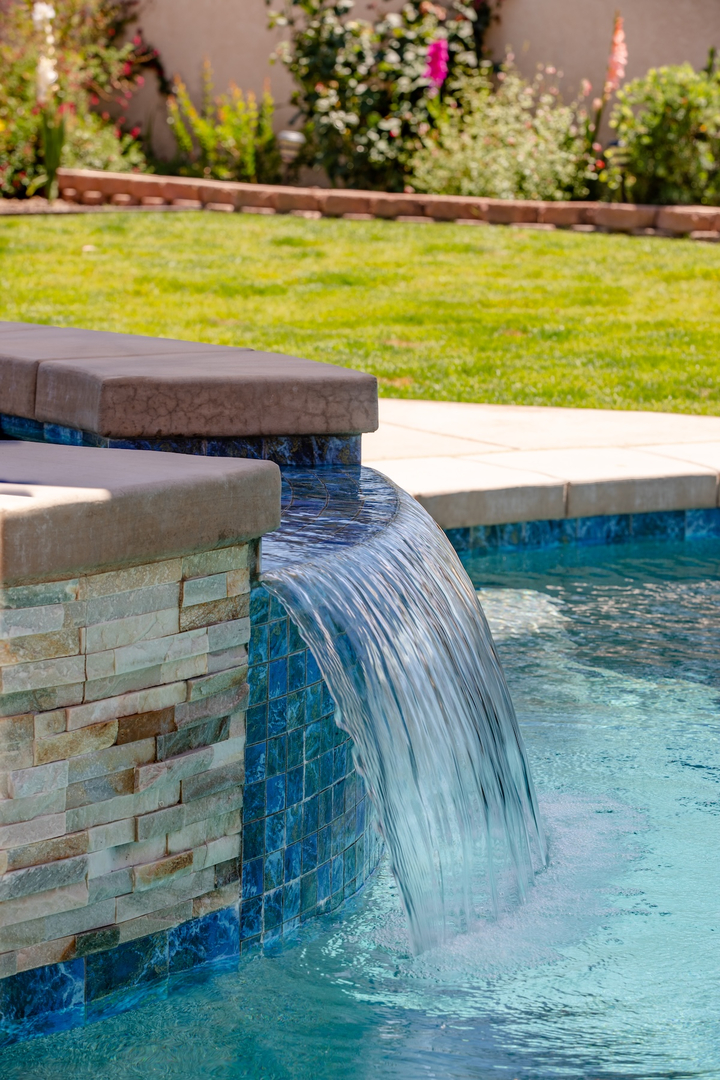 Taylor Made Pools Inc. Image