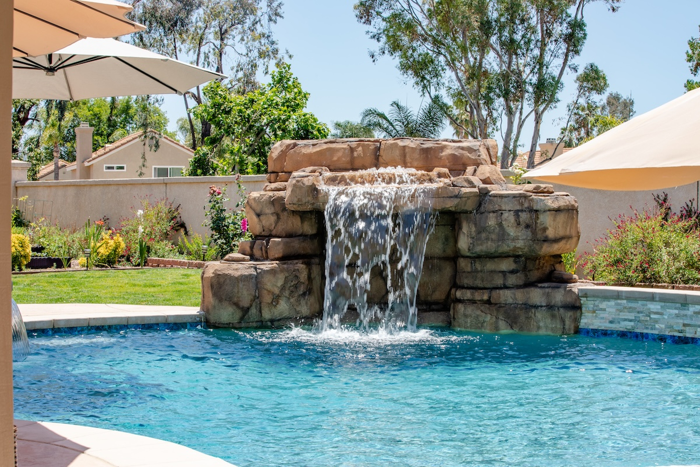 Taylor Made Pools Inc. Image