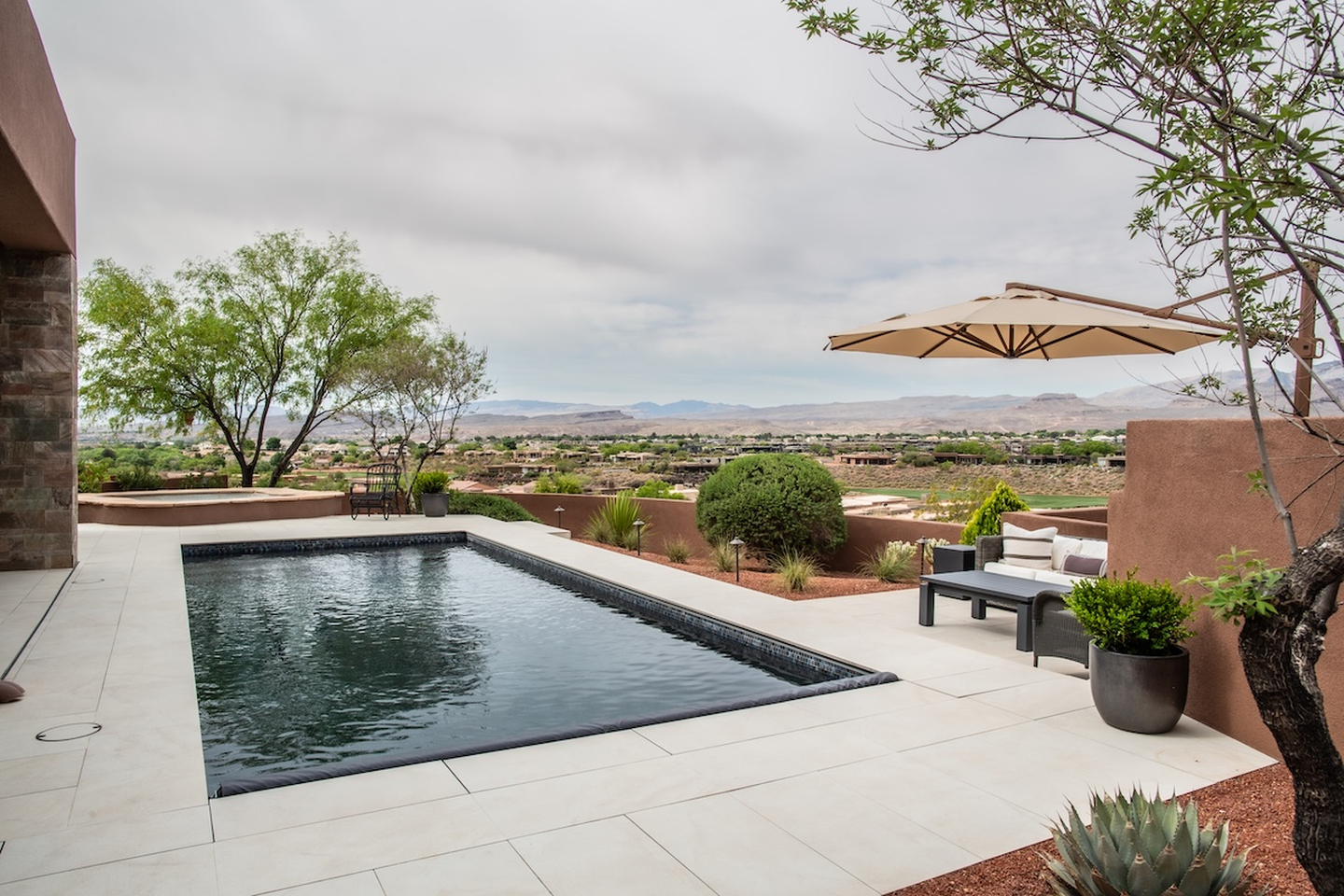 Taylor Made Pools Inc. Image