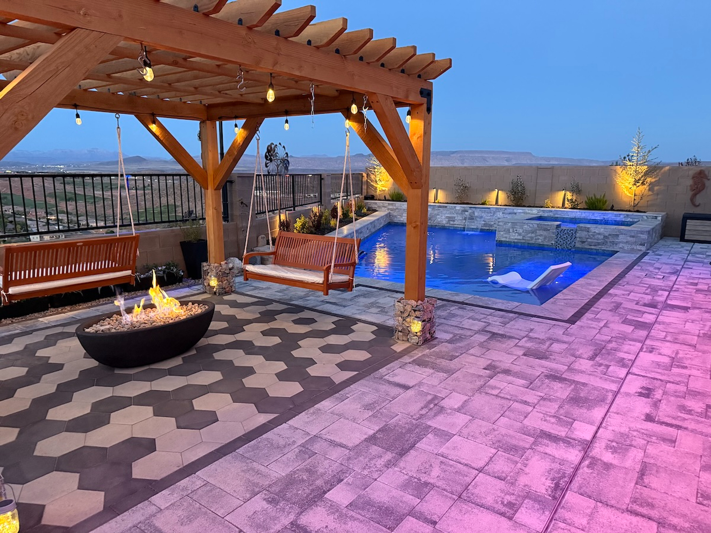 Taylor Made Pools Inc. Image