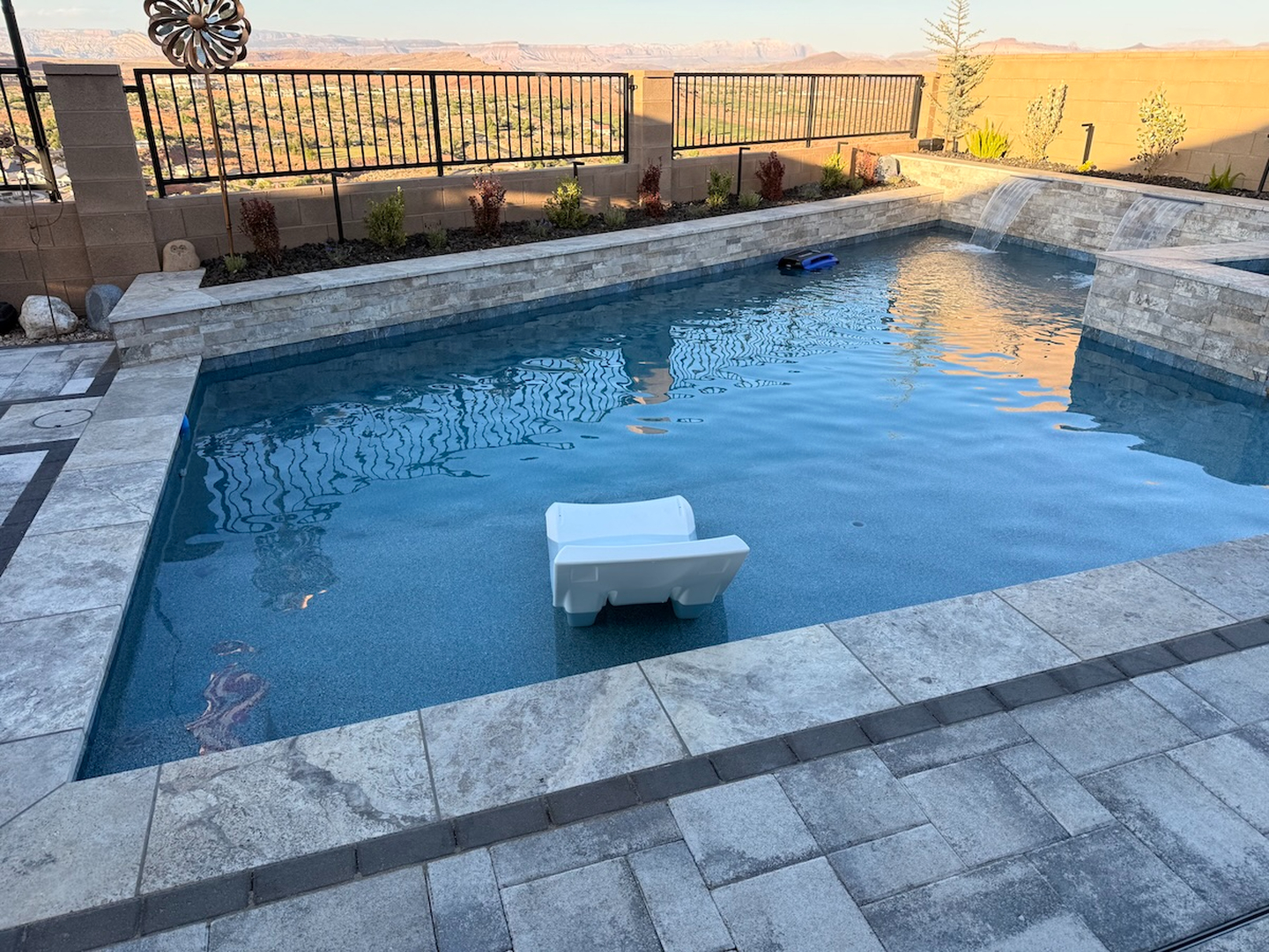 Taylor Made Pools Inc. Image