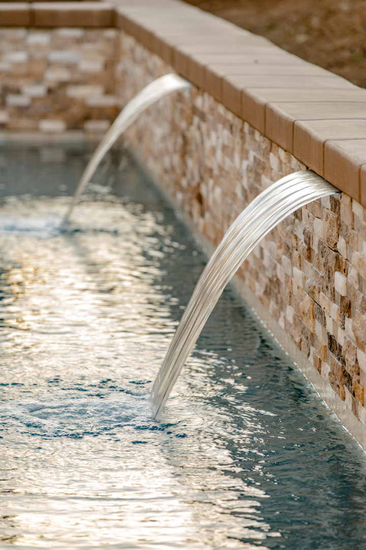 Taylor Made Pools Inc. Image