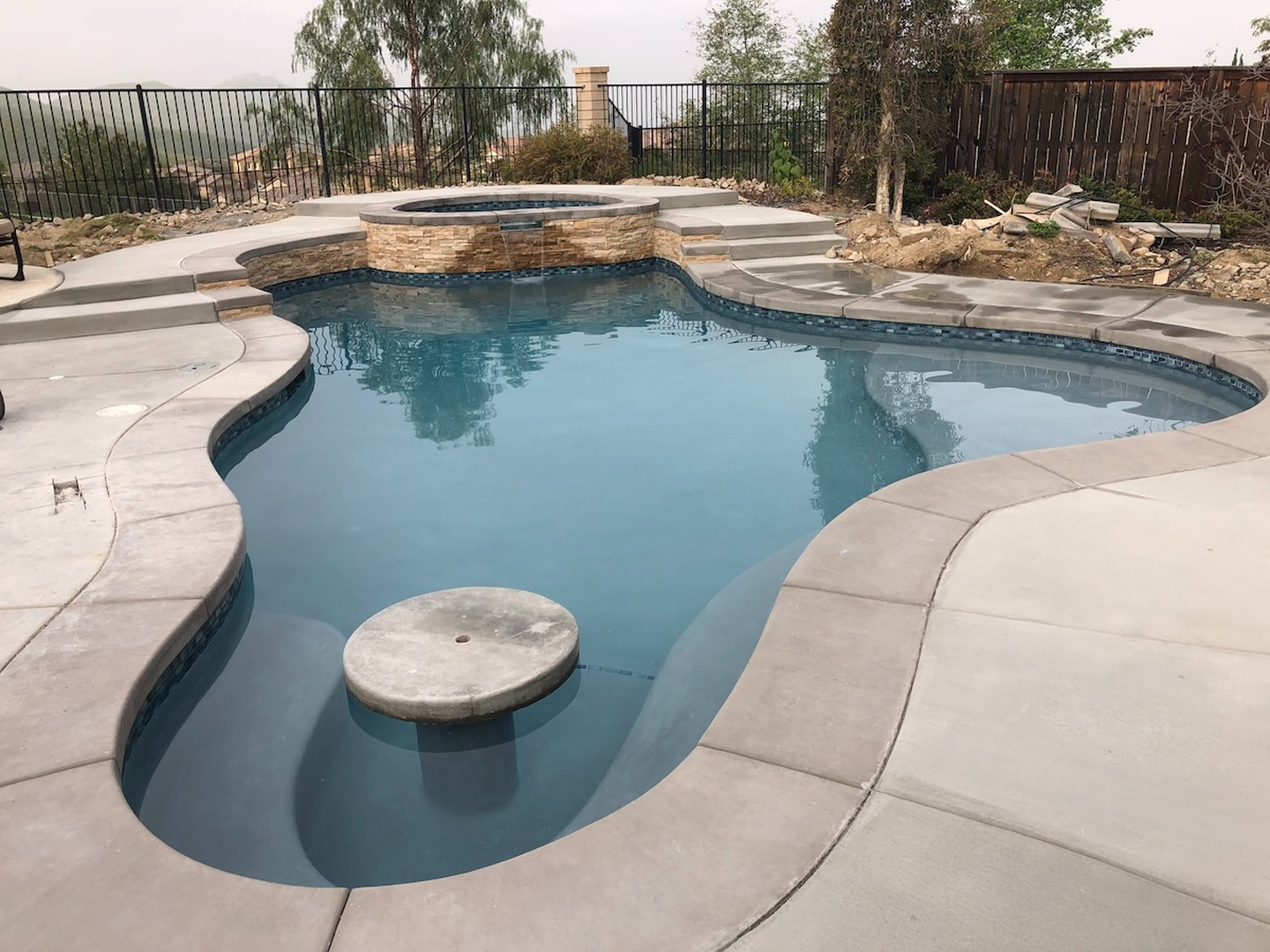 Taylor Made Pools Inc. Image