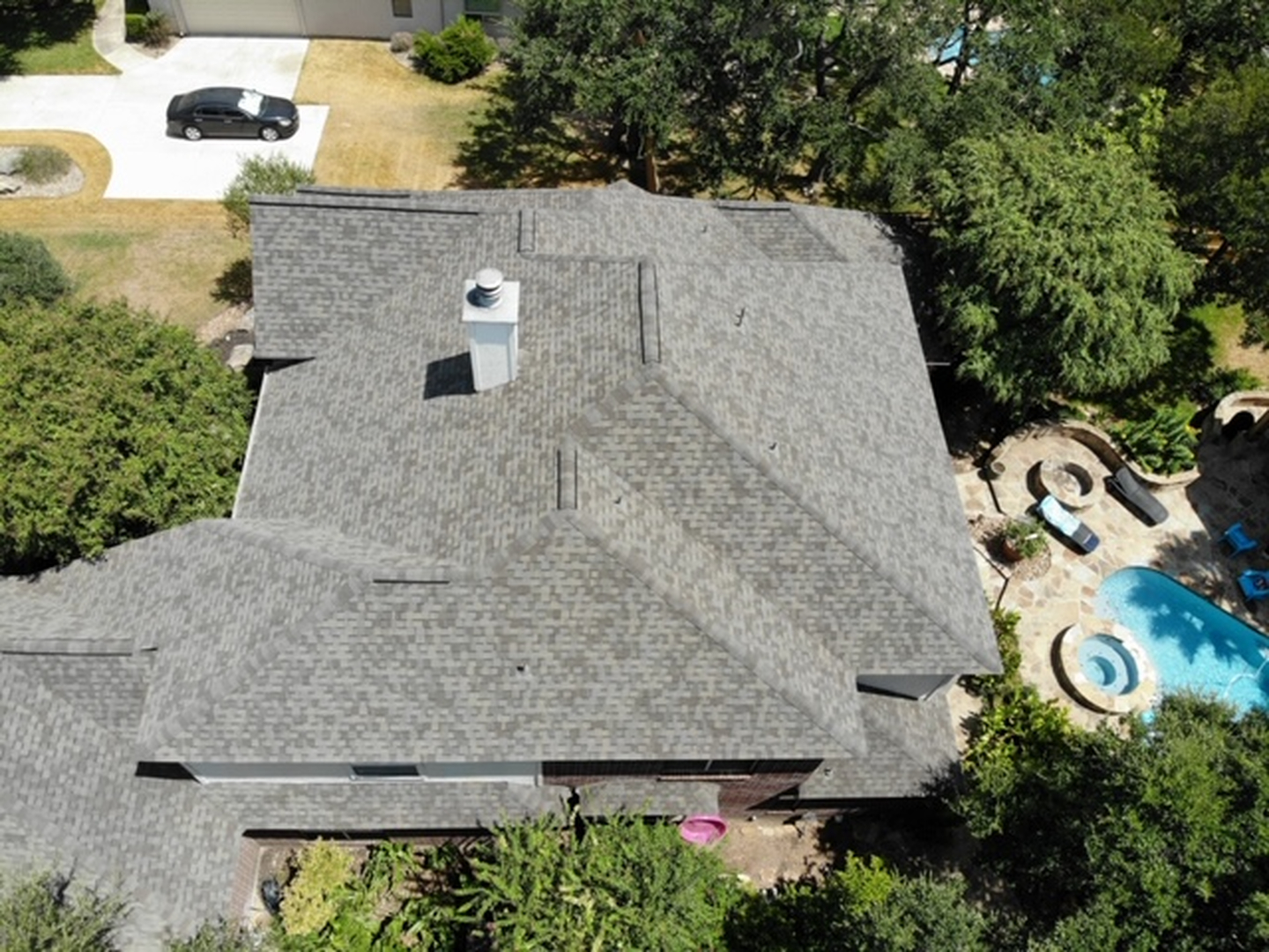 Juan Roofing Image