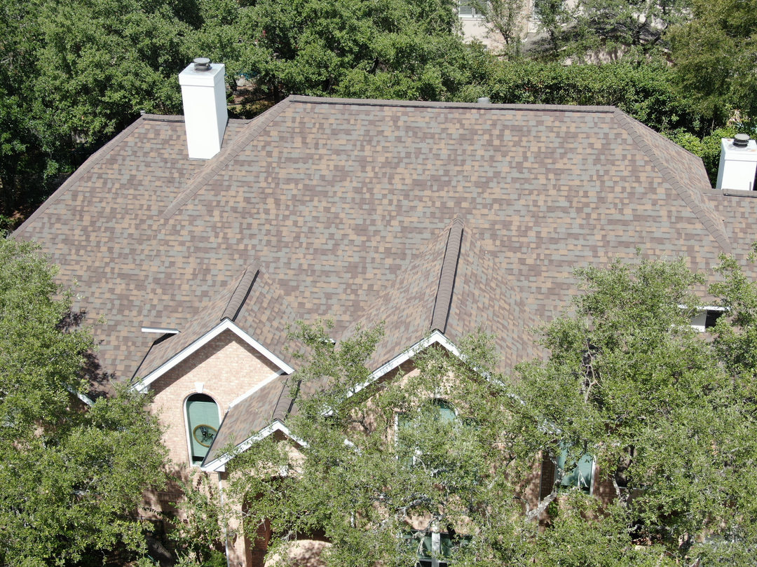 Juan Roofing Image