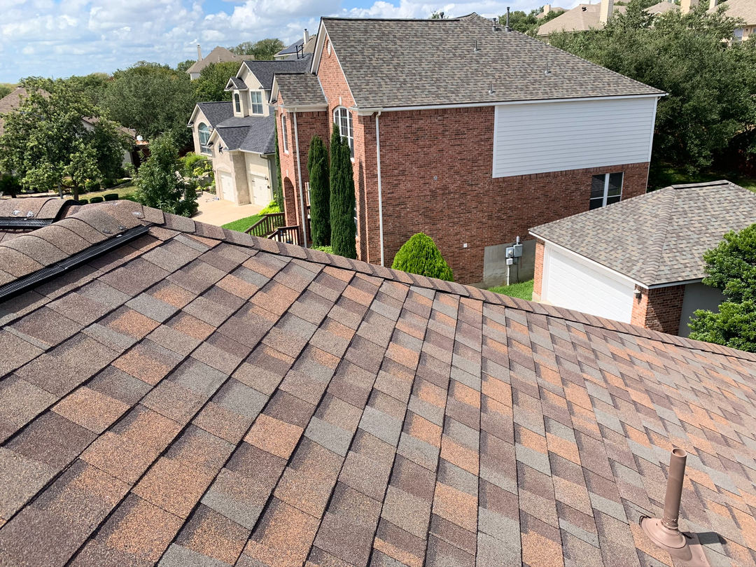 Juan Roofing Image