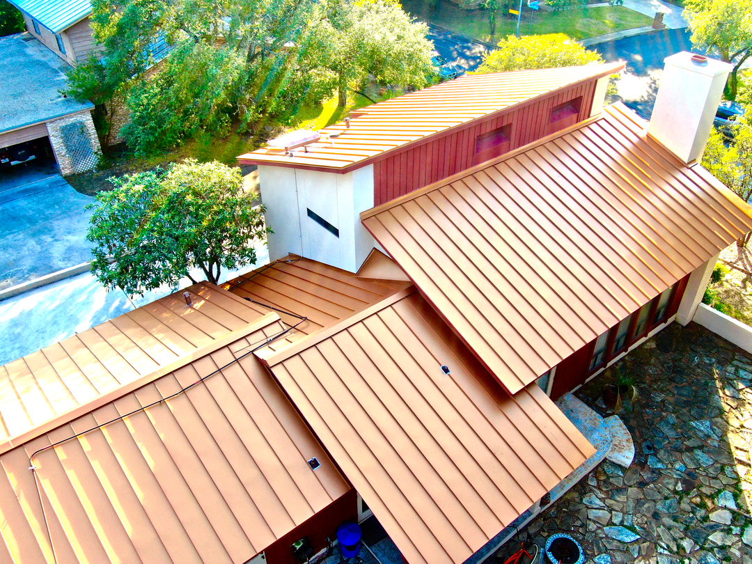 Juan Roofing Image