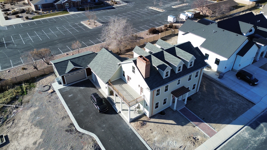 Top Grade Roofing LLC Image