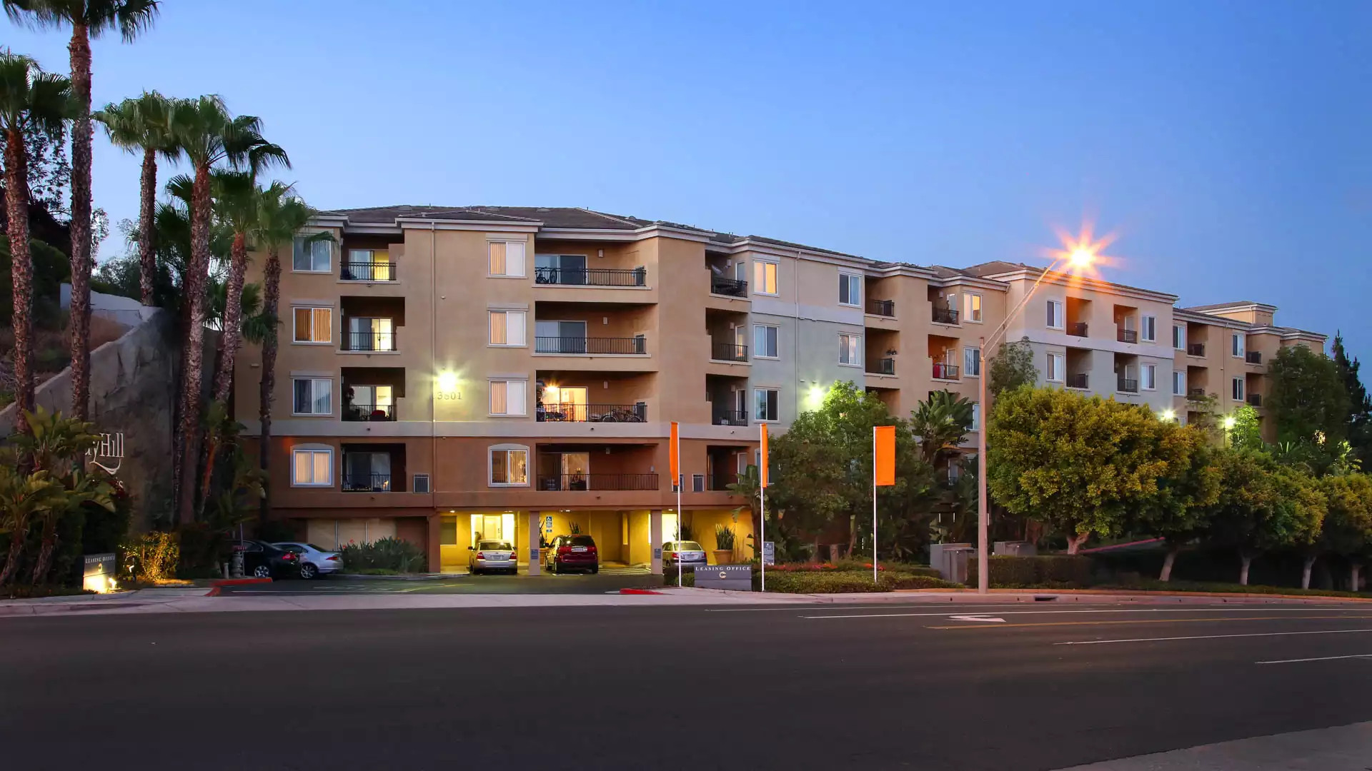 Bay Hill Apartments - Long Beach, CA