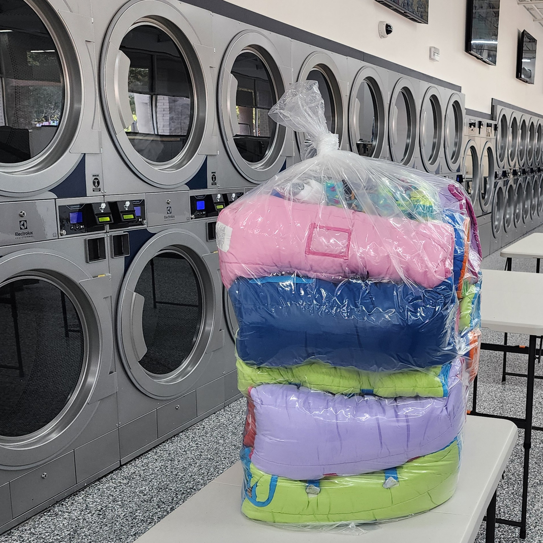 Red Bird Laundry Center Image