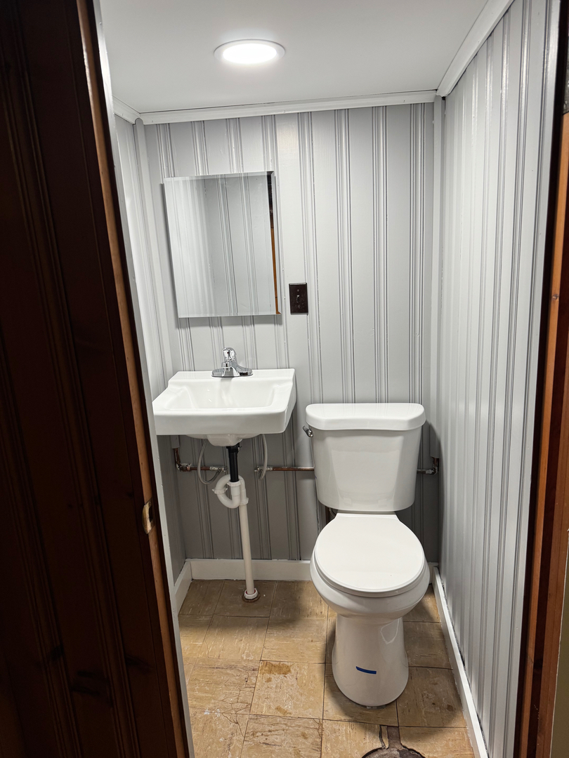 AceTrust Solutions, LLC Image