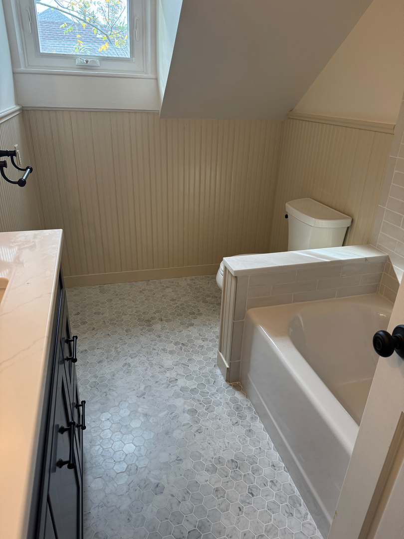 AceTrust Solutions, LLC Image