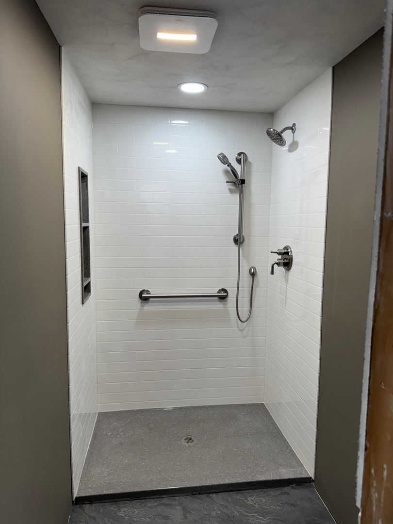 AceTrust Solutions, LLC Image