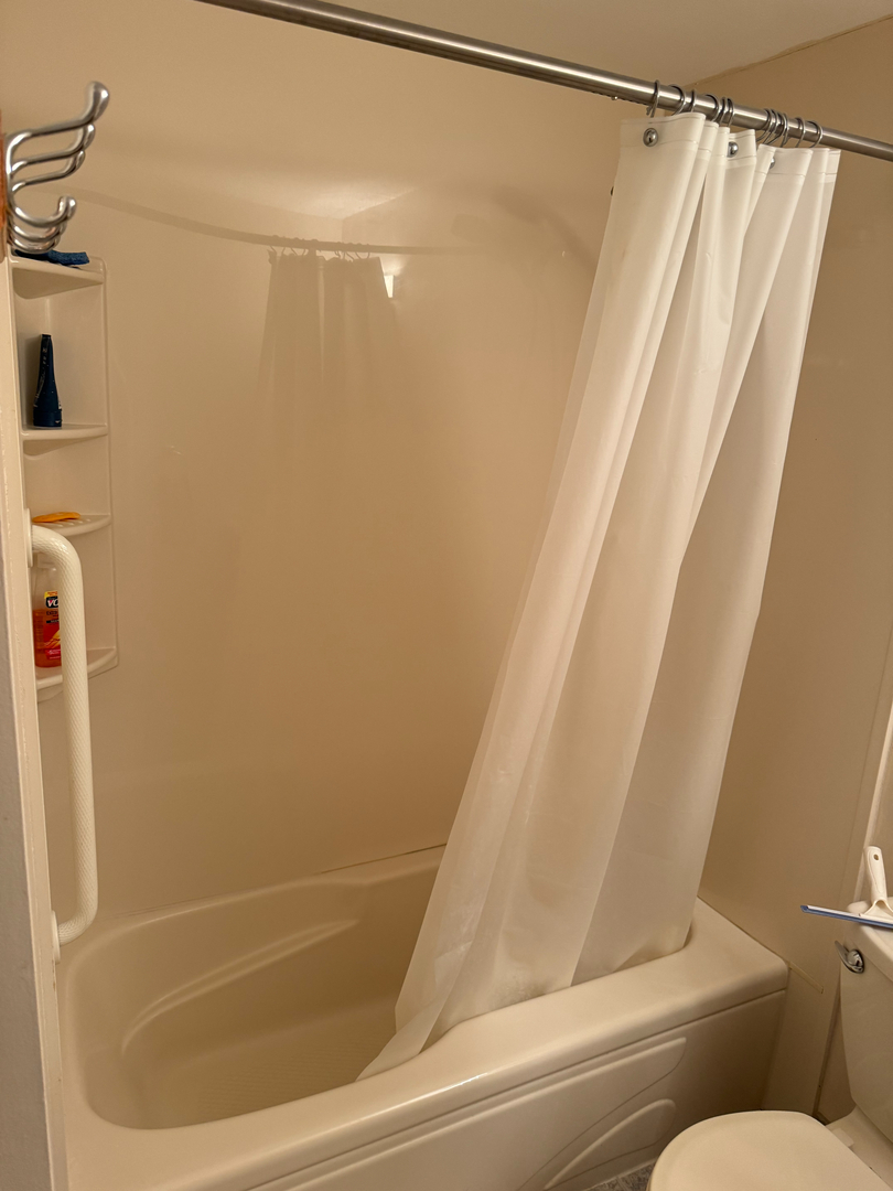 AceTrust Solutions, LLC Image