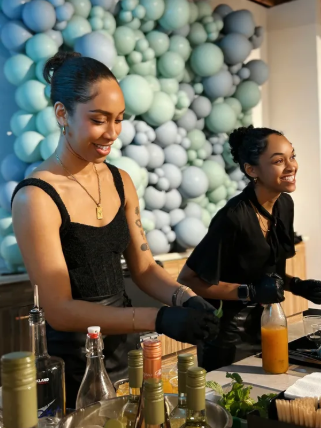 Classix Bartending Image